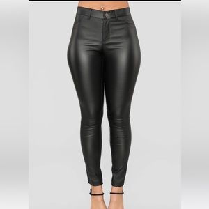 Coated fabric Black stretch skinny leg pants